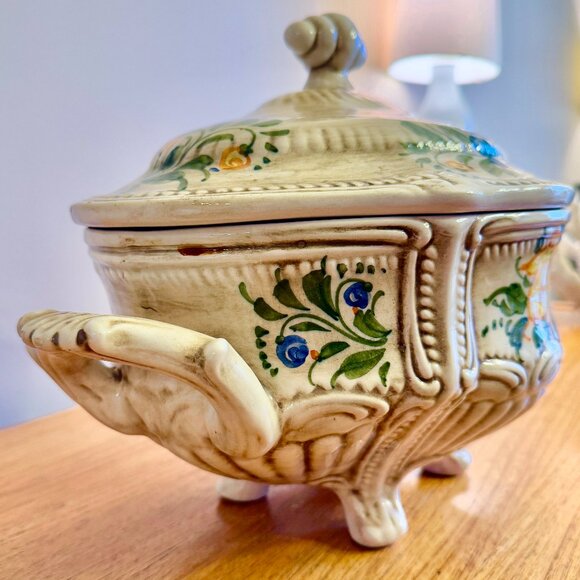 Gorgeous Vintage Deruta Italy Hand Painted Soup Tureen - Picture 4 of 11